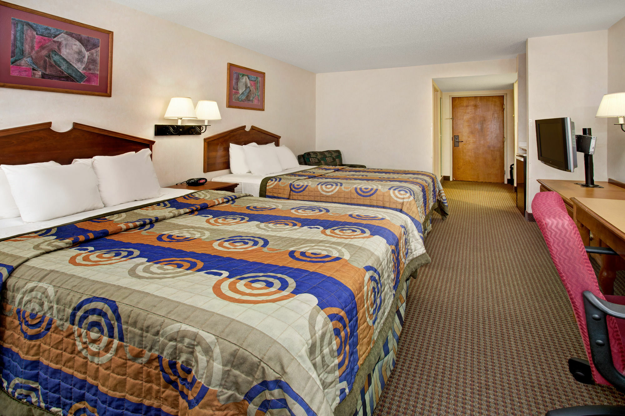 Days Inn & Suites By Wyndham Denver International Airport מראה חיצוני תמונה